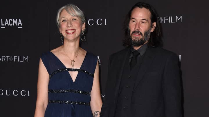 People Thought Keanu Reeves Turned Up On Red Carpet With Helen Mirren