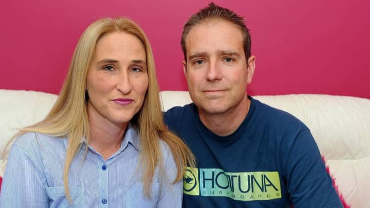 Lidl Staff Called Police After Couple Tried To Buy Rhubarb Gin With Their Kids