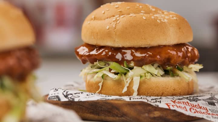 ​KFC And Aussie Lads Peking Duk Create New ‘Peking Cluk’ Burger 