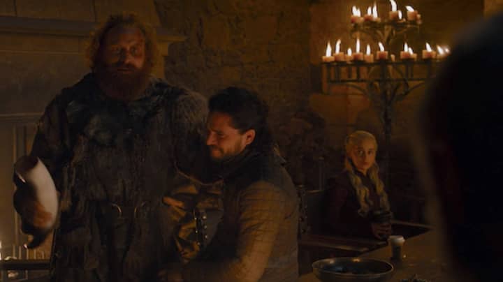 Emilia Clarke Talks About That Game Of Thrones Coffee Cup Blunder