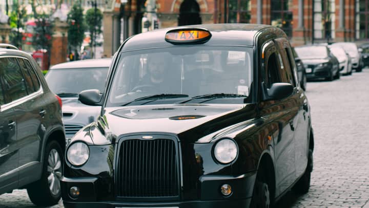 Etiquette Expert Reveals How Much You Should Tip A Taxi Driver