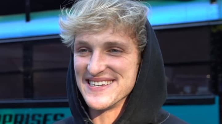 ​Logan Paul Accepts The Challenge To Fight YouTuber KSI In A Boxing Match