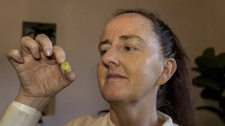 Woman Finds Tiddlywink Up Her Nose That’s Been There For Almost 40 Years