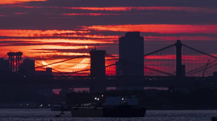 Stunning 'Ring Of Fire' Solar Eclipse Viewed Over New York City
