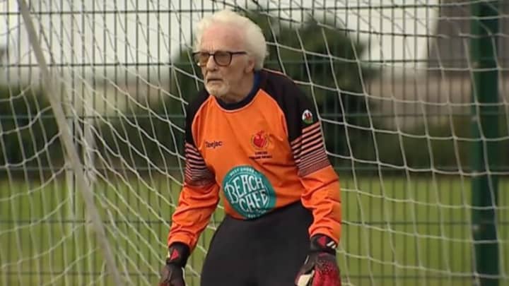 88-Year-Old LAD Still Plays For His Local Team As A Goalkeeper 