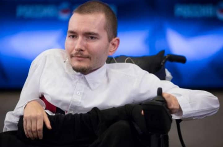 Man Set To Undergo The World's First Head Transplant Says He 'Knows The Risks'