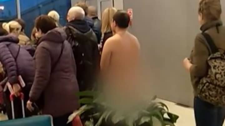Naked Man Tries To Board Plane Claiming Nudity Makes Him More 'Aerodynamic' 
