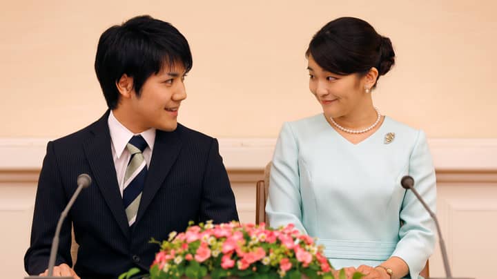 Japan's Princess Mako Gives Up Title As She Marries 'Commoner' Boyfriend 