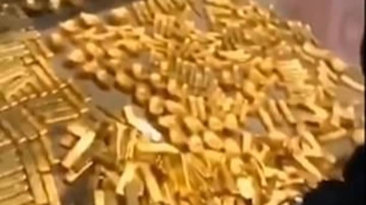 Tonnes Of Gold Worth Up To £520m Found In Chinese Official's Home