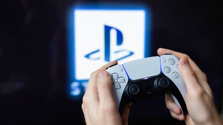 Survey Finds PlayStation Gamers Are Smarter Than Those Who Play Xbox