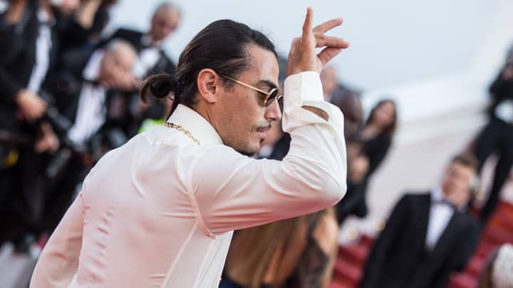 ​People Disgusted By Huge Service Charge On £37,000 Salt Bae Bill