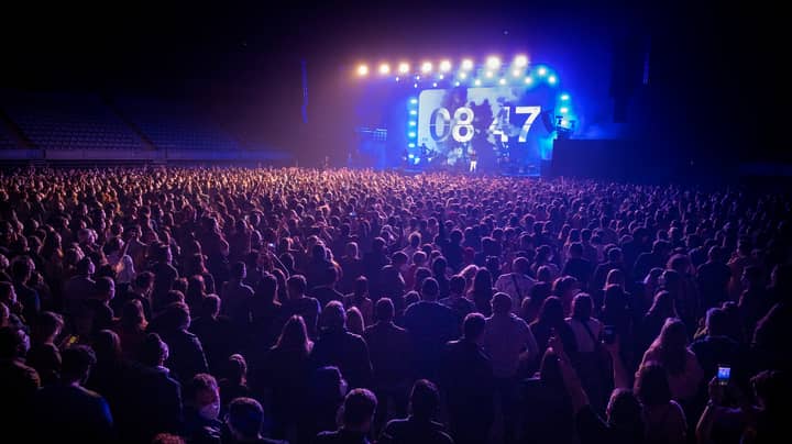 5,000 People Attend Concert With No Social Distancing In Barcelona After Covid Tests
