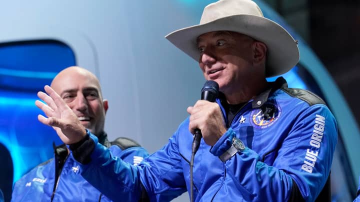 ​Jeff Bezos Is Not An Astronaut, Says Federal Aviation Authority