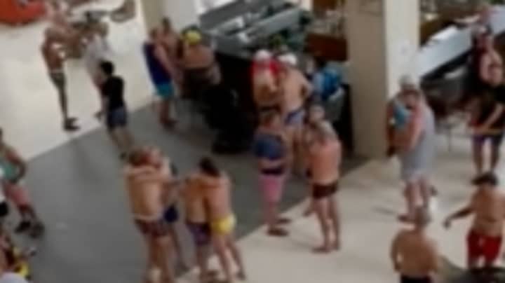 Gunmen Killed After Storming Popular Tourist Resort In Cancun