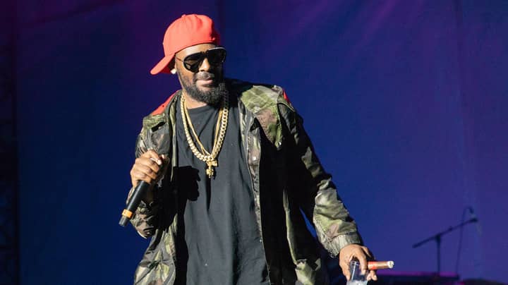 R Kelly's Ex-Wife Says Singer Was Physically And Verbally Abusive