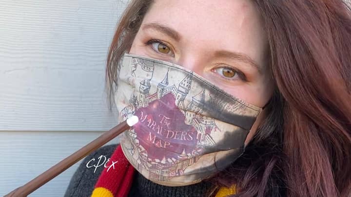 ​Artist Creates Harry Potter Face Masks That Show Marauder’s Map When You Breathe