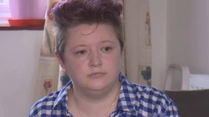 Woman Who Has Been Rejected From More Than 3,000 Jobs Fears It's Because She Is Deaf