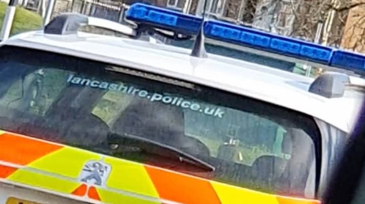 Two Police Officers Apologise After Being Seen Kissing In Patrol Car