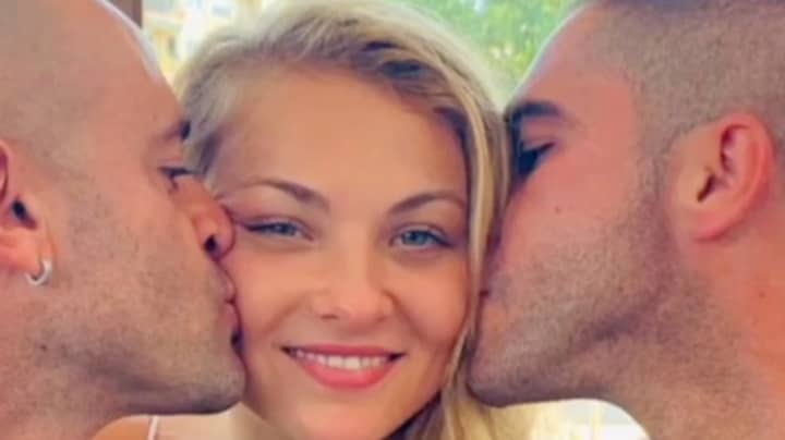 Best Friends Form Throuple With Woman After Both 'Fell In Love' With Her