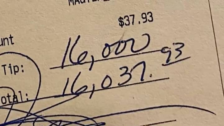 Customer Leaves Tip 400 Times Bigger Than Price Of Bill