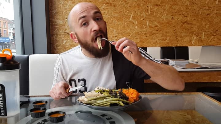 LAD Eats And Trains Like The Mountain From Game Of Thrones For One Brutal Day