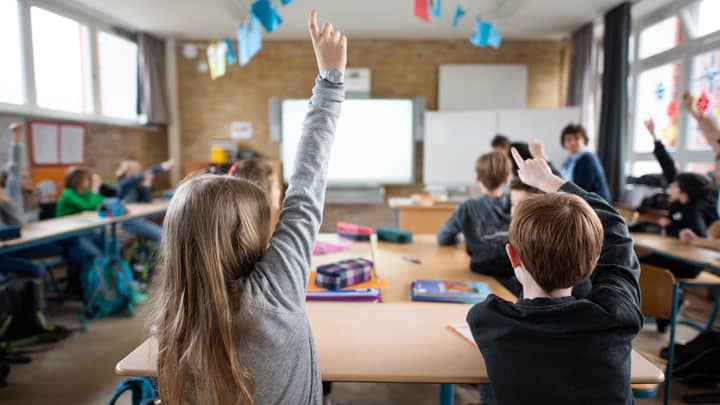 School Switches To Four Day Week And Teachers And Students Love It
