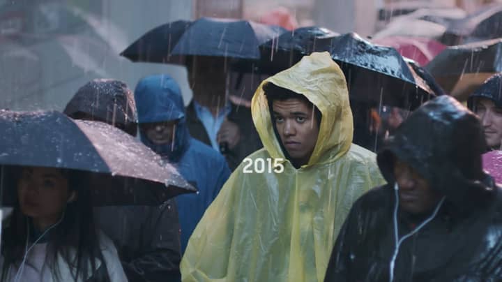 Brutal New Samsung Advert Rips Into The iPhone's Lack Of Features