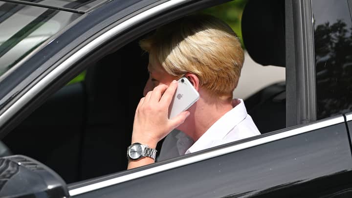 Drivers Face £200 Fine And Six Points For Touching Mobile Phone
