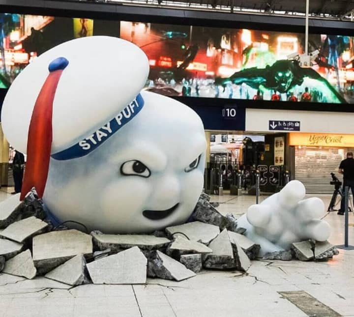 Ghostbusters' Stay Puft Mashmallow Man Is Causing Mayhem At Waterloo Station 