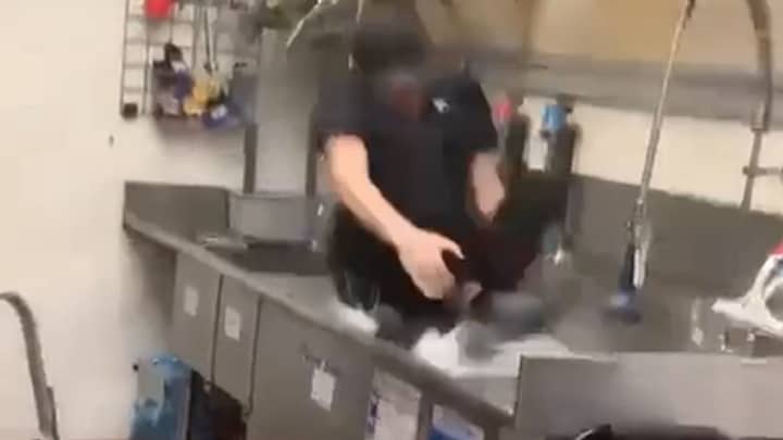 Fast Food Worker Signs Off His Last Shift By Cannonballing Into The Sink 