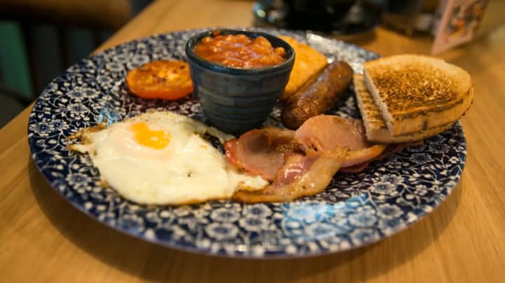 Wetherspoon Chef Who Shared English Breakfast Video Online Says He Was Sacked 