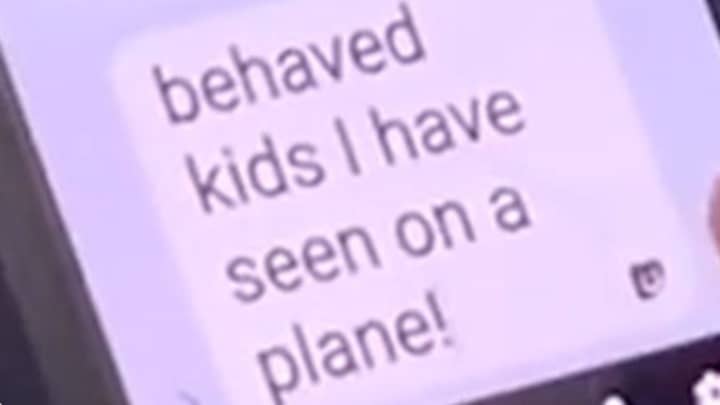Mum Catches Fellow Passenger Texting About Her Kids' Behaviour On Flight