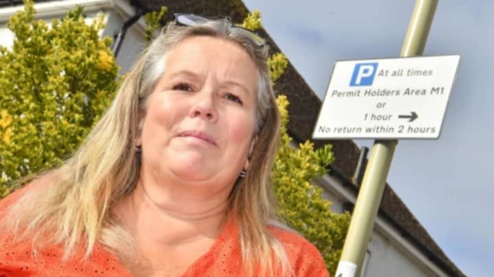 Family Complain About Parking Fees Because Their Five Cars Don't Fit On The Drive