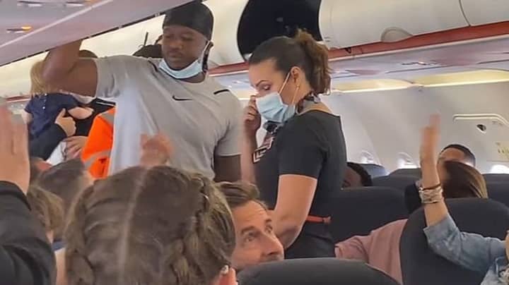 Passengers on EasyJet Flight Stage Mutiny To Have Cabin Crew Replaced